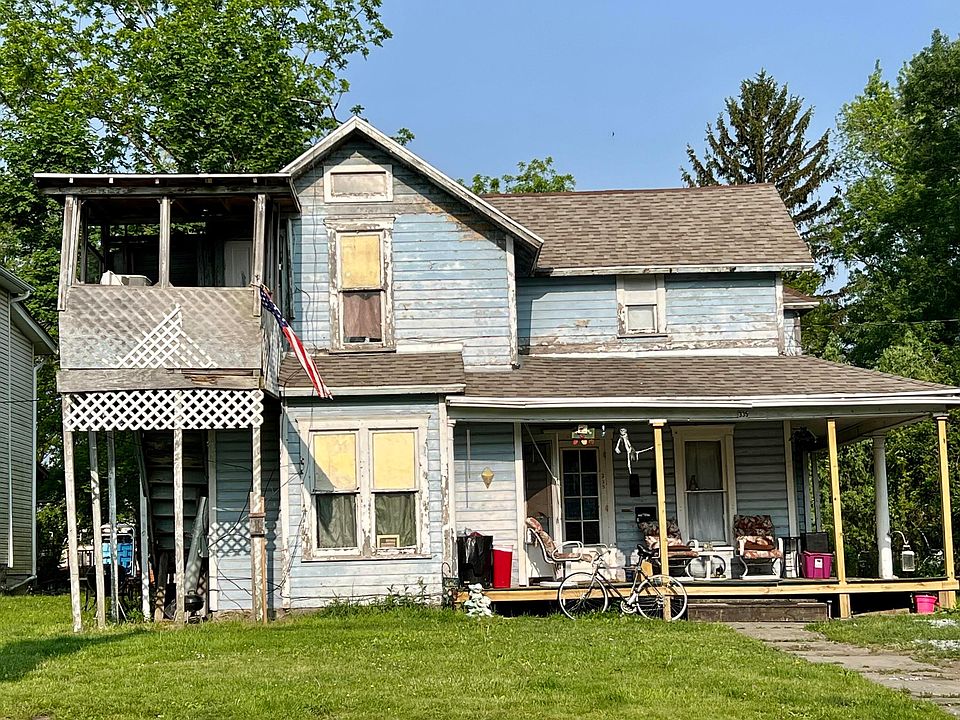 1st image of 335 Windsor St
