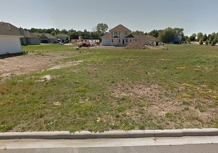 1st image of 1748 Eden Pl