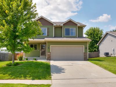 900 NW Sunset Ln, Grimes, IA, 50111