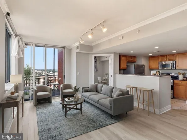 414 Water St Unit 2805, Baltimore, MD 21202