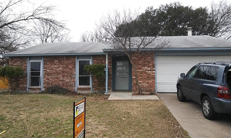 1st image of 1715 Lyric Dr
