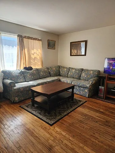435 W Main St #6 Photo 1