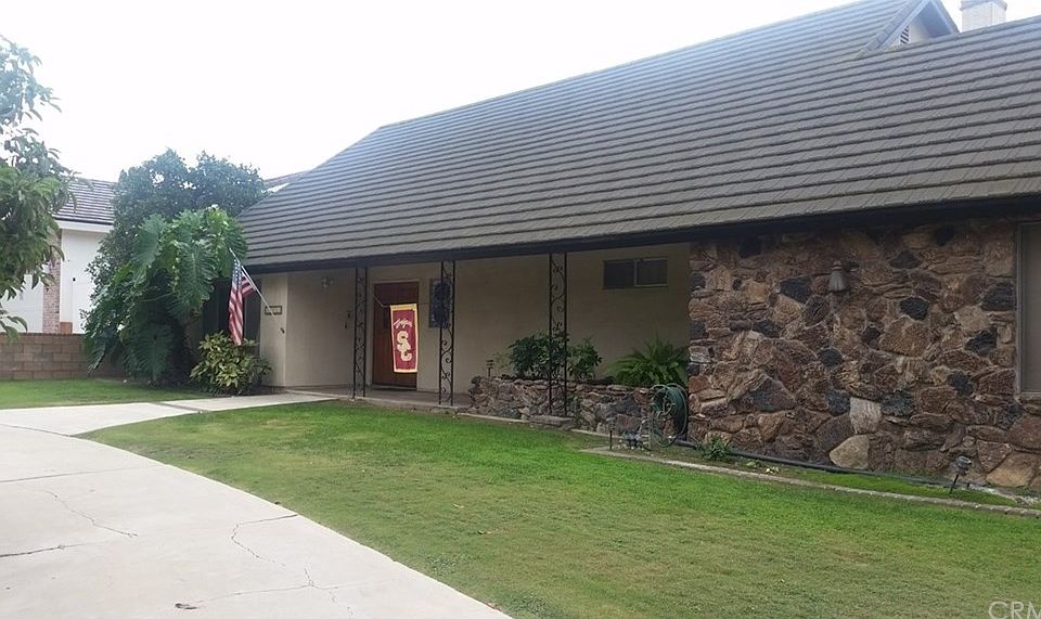 2nd image of 19032 Oro Verde Ln