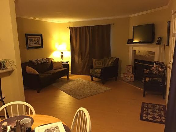 2nd image of 197 Sunwood Meadows Pl