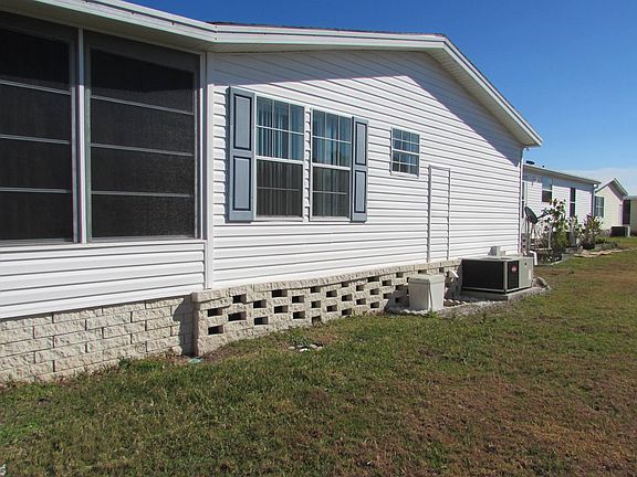 3rd image of 2641 Brynwood Dr #103