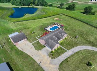 8449 Locust Grove Rd, Burlington, KY 41005