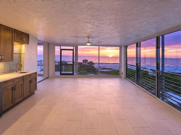 2959 W Gulf Dr Unit 204, Sanibel, FL 33957
