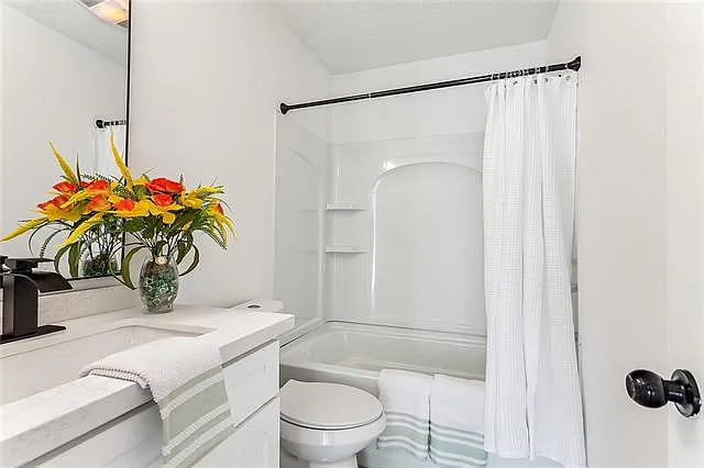 85 Moss Dr — Photo 12