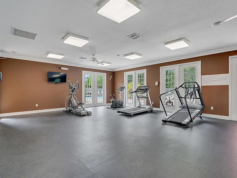 Capital Walk Apartments — Photo 11