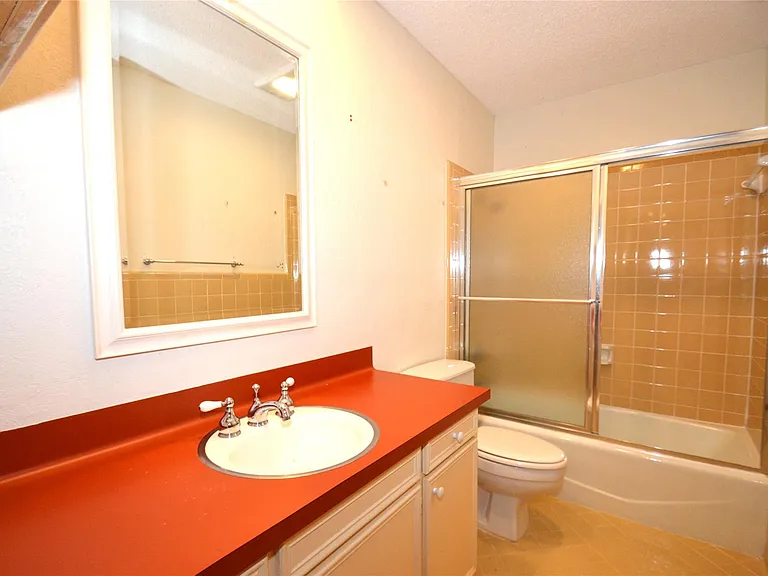 8833 Tallwood Dr — Photo 19