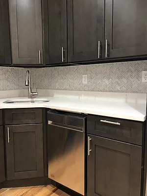 Rented by Urban Real Estate Property Group Inc | media 2