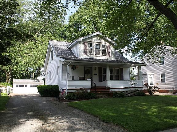 4th image of 4056 W 229th St