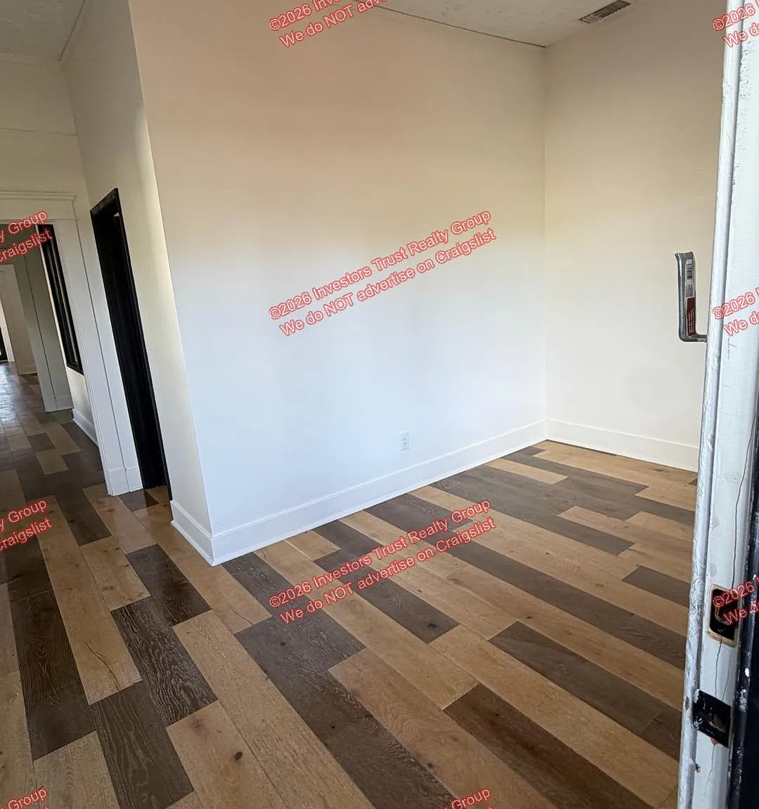 1 bed, $1,825 — Photo 3