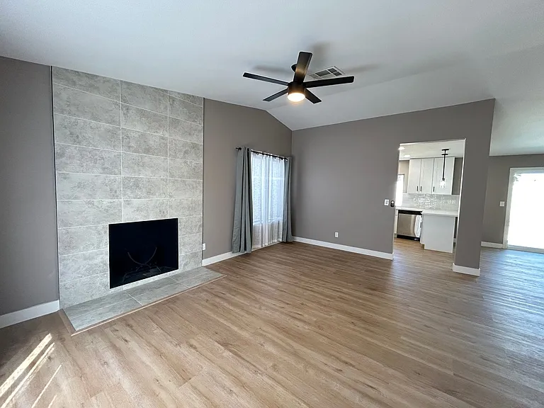 5682 E Monroe Ave — Photo 3