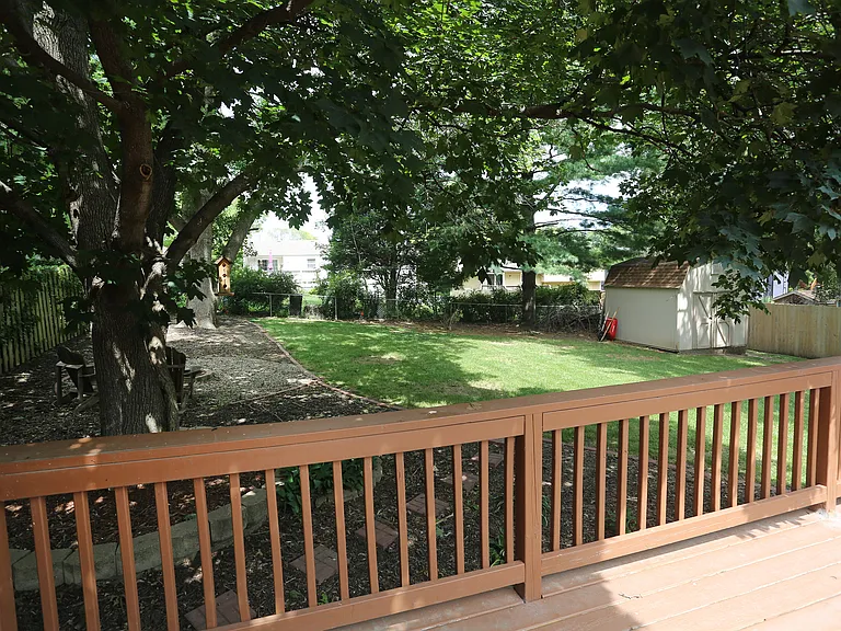 6734 S 73rd Ave — Photo 65