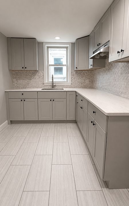 2nd image of 526 Drexel Ave