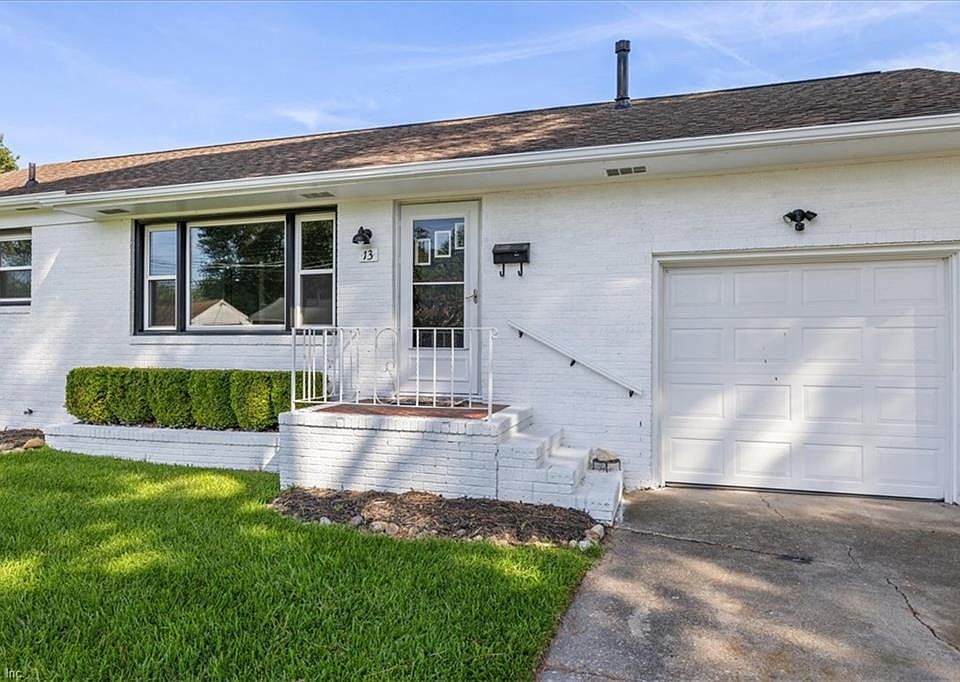 1st image of 13 Catalina Dr