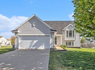 2705 Van Buren St, Hudsonville, MI 49426