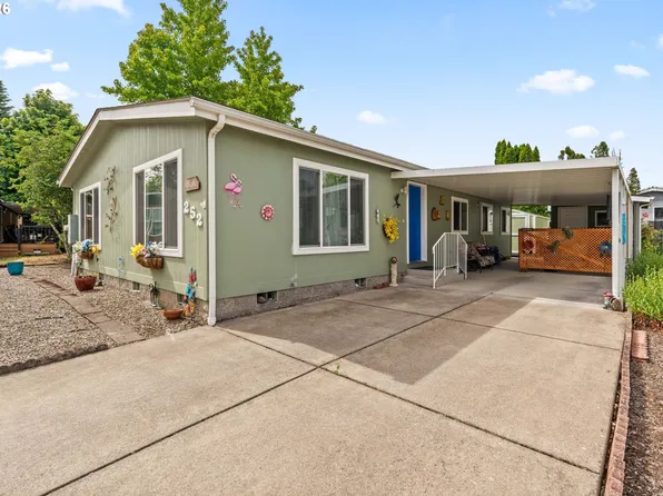 1199 N Terry St Space 252, Eugene, OR 97402