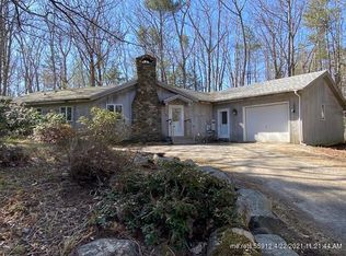 12 Alexander Dr, Rockport, ME 04856