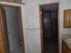 5th image of 21 Melody Ln