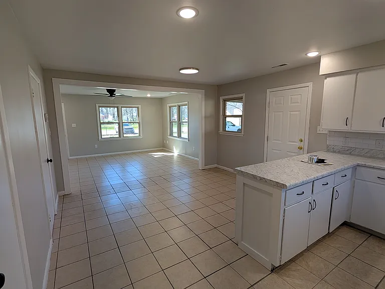 1120 W Monroe Ave #2 — Photo 13