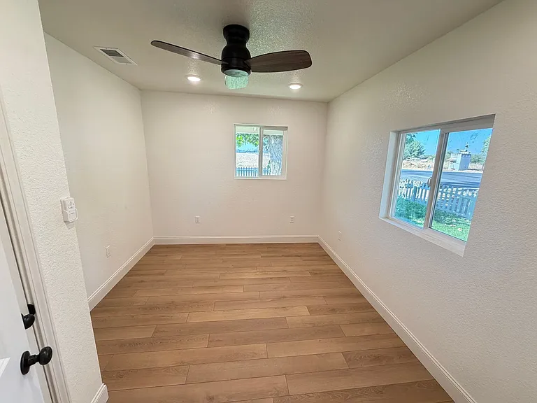 9001 E Acampo Rd — Photo 12