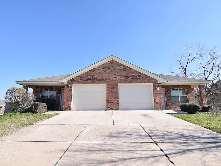713 Olaf Dr, Temple — Photo 1