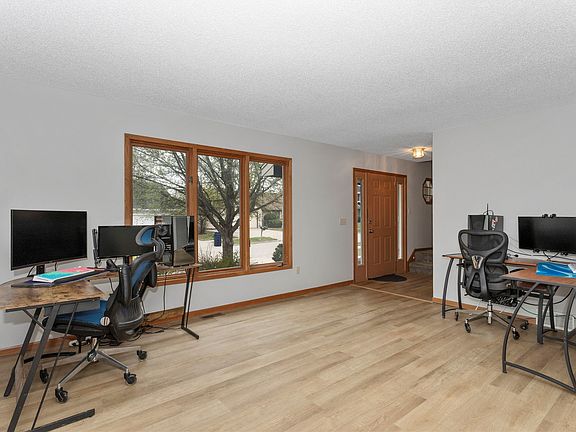 4th image of 9635 Quail Rdg