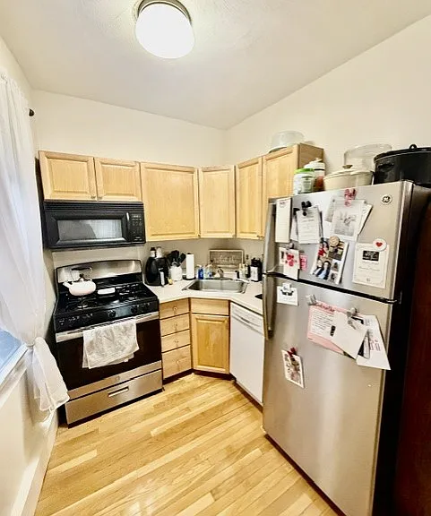 11 Noyes Pl #2 — Photo 5
