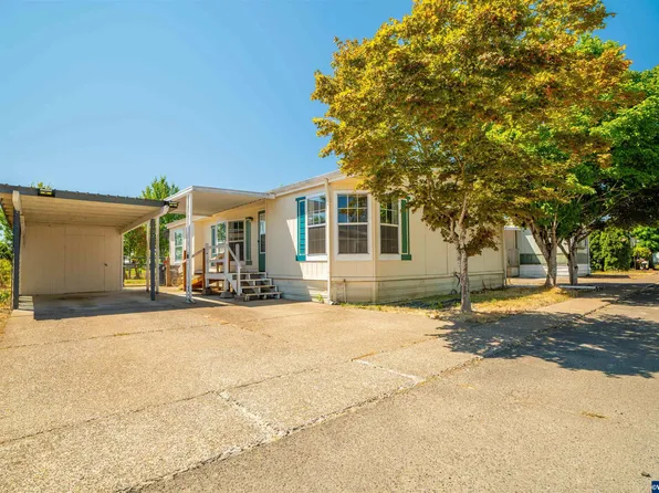 277 Edwards Rd S Unit 132, Monmouth, OR 97361