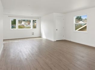 2422 E McGraw St #TOP, Seattle, WA 98112