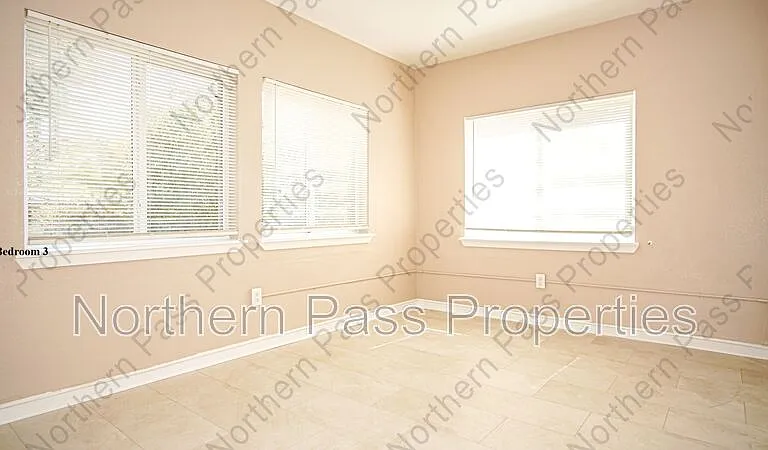 7320 Dale Rd #MAIN HOUSE — Photo 23