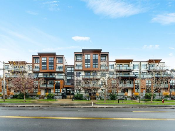 4000 Shelbourne St #203, Saanich, BC V8N 0B6