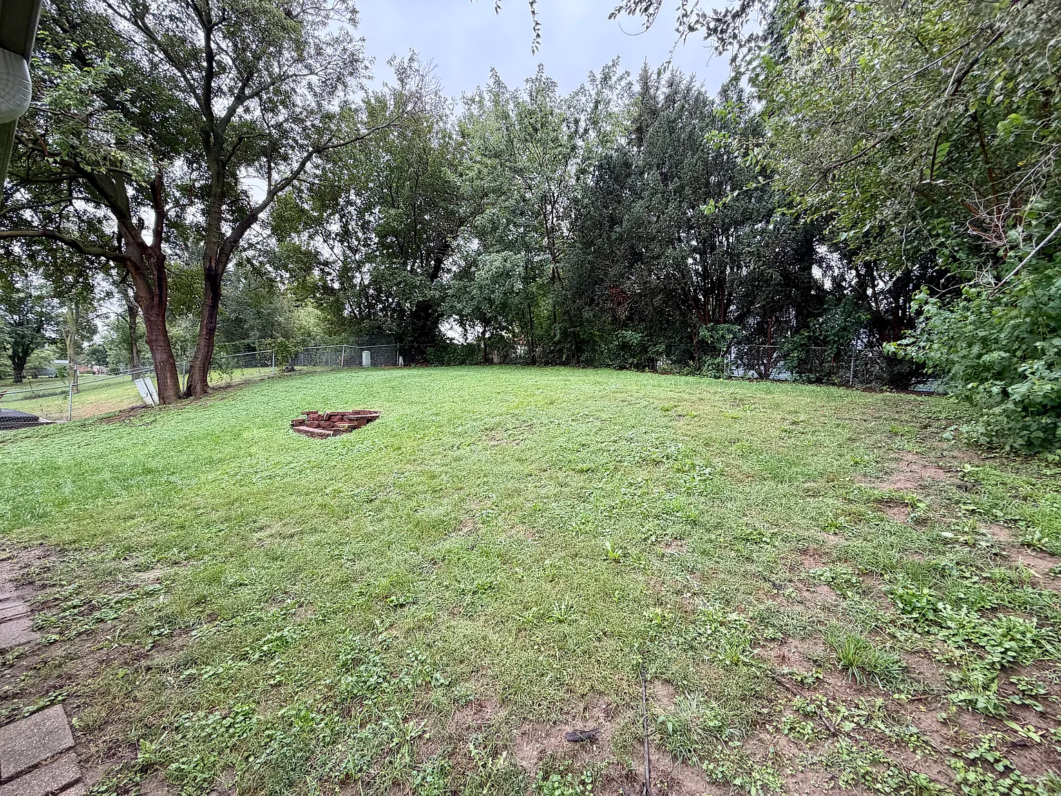 3 bed, 1580 sqft, $2,295 — Photo 2
