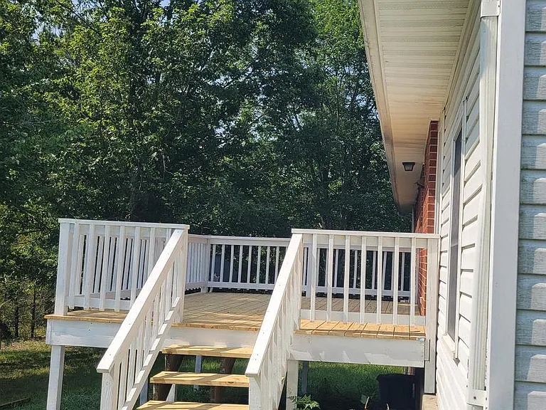 90 Parrish Ln — Photo 15