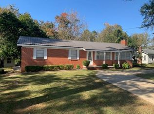 1166 Dale Rd, Eufaula, AL 36027