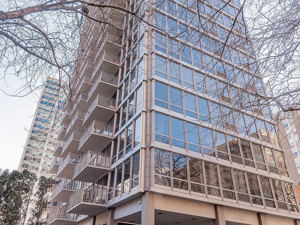 1st image of 339 W Barry Ave APT 24C