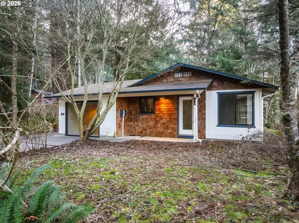 355 N Chinook St, Cannon Beach, OR 97110