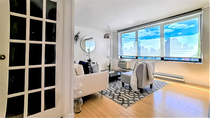 Rented by Corcoran | media 30