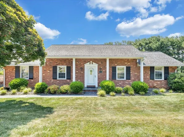 6724 Quail Pl, Roanoke, VA 24019
