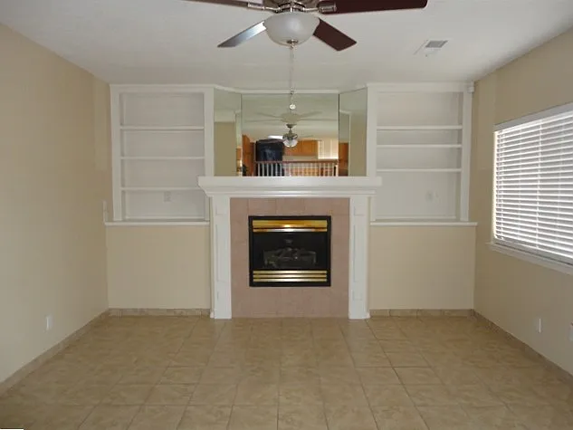 120 Latigo Trl SE — Photo 4