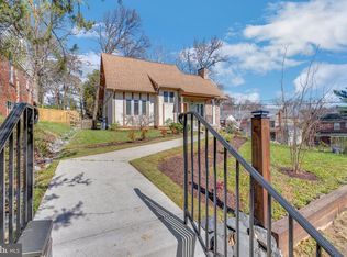 2706 Parkway Pl, Landover, MD 20785