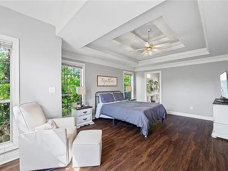 115 Stonewall Dr — Photo 11