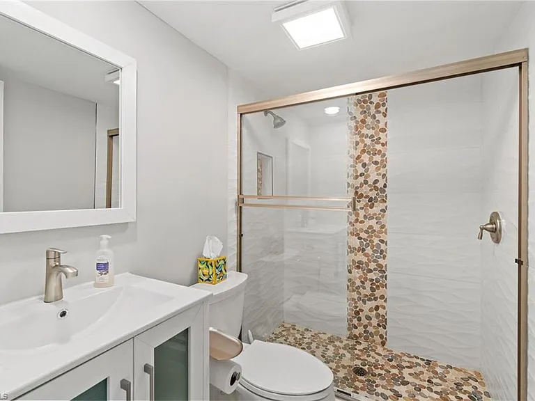 26773 Hickory Blvd #6 — Photo 32