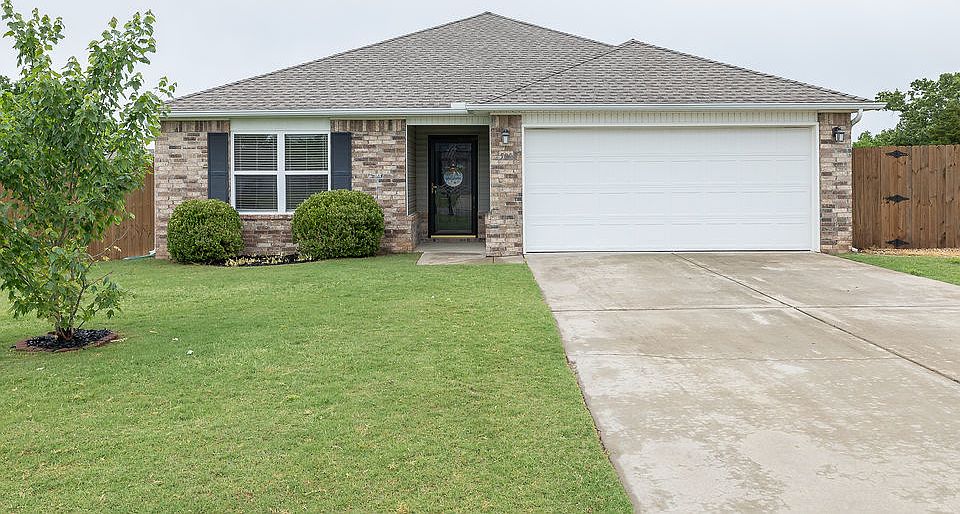 1st image of 15084 White Fawn Dr
