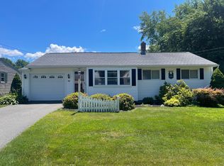 45 Yale Dr, Enfield, CT 06082
