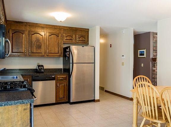 3rd image of 16 Periwinkle Way
