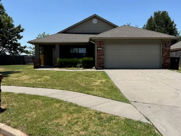 10305 Plymouth Ct, Oklahoma City, OK 73159