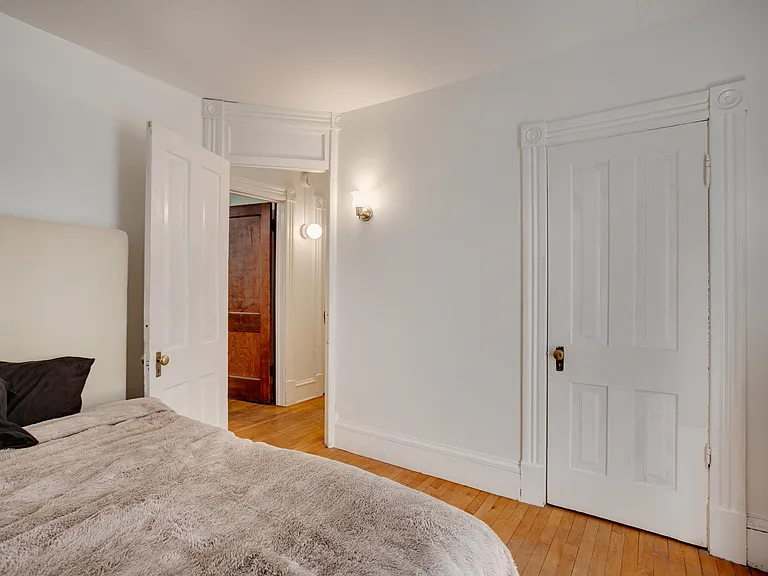 1309 W 24th St #2 — Photo 26